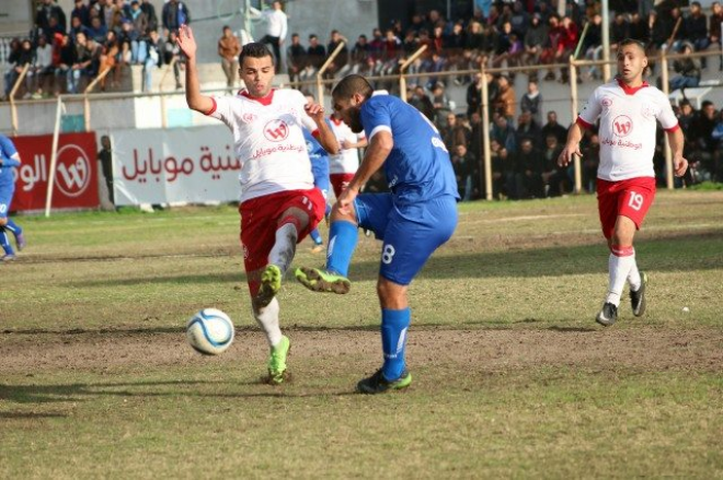 جانب من مباراة سابقة بين الطرفين