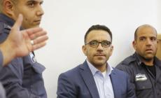 اثناء الاحتجاز