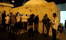 مئات المستوطنين اقتحموا قبر يوسف بحجة أداء طقوسهم التلمودية