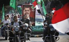 غزة تحتفل بفوز الدكتور محمد مرسي