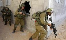 الاحتلال يعتقل مواطنين اثنين من الضفة