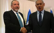 ليبرمان مخاطبا نتنياهو: الكلب الذي ينبح لا يعض