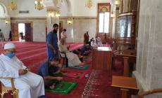 لاول مرة منذ شهرين- الالاف يؤدون صلاة الجمعة في المساجد بغزة