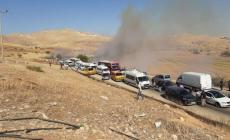 صور من احتجاز الاحتلال للحافلات