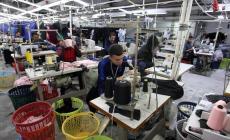 الاقتصاد: مصانع الملابس استوعبت 400 عامل جديد بعد "دعم المحلي"