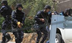 أجهزة السلطة تقتل طفلًا ووالده أثناء تعبئتهما الماء على سطح منزلهما بجنين