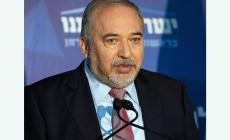 ليبرمان ينتقد قرار توسيع الحرب على غزة ويصفه بالخطير