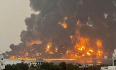 عدوان أمريكي (إسرائيلي) مشترك يستهدف ميناء الحديدة في اليمن