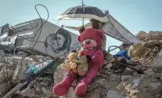 الطفلة جميلة بصلة.. ضحية جديدة لذخائر زرعها الاحتلال في غزة