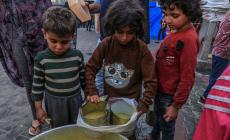 مياه ملوثة وحصار مستمر.. الكبد الوبائي يهدد حياة الأطفال في غزة