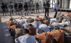 داخل سجن ركيفت: قمع وإهمال يهددان حياة الأسرى الفلسطينيين