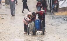 إنفلونزا حادة بلا علاج تخيم على غزة