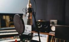 منتدى الإعلاميين الفلسطينيين يهنّئ إذاعتي صوت القدس وزمن باستئناف البث من غزة