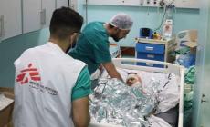 أطباء بلا حدود تحذر من عواقب كارثية لوقف عملها في غزة