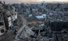 المركز الفلسطيني للدراسات السياسية يصدر دراسة تحليلية حول إعادة إعمار غزة