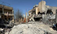 آثار غارة الاحتلال على بلدة دير الزهراني في جنوب لبنان