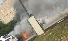 جانب من الأضرار التي تسببت بها سقوط شظايا صاروخ إيراني في مدينة القدس المحتلة