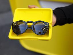 سيبلغ سعر Spectacles المحدثة 350$ والذي يعتبر سعراً مرتفعاً بالمقارنة مع الإصدارات السابقة 