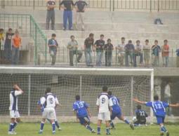 كرة الشاطئ في مرمى الهلال