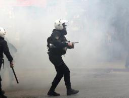 الشرطة تحبط هجوما أمام مكتب أردوغان