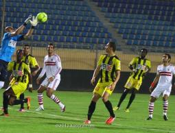 أحد هجمات الزمالك في المباراة