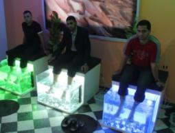 مرضى يتعالجون