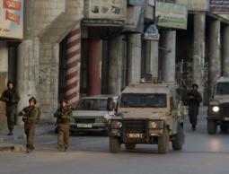 قوات الاحتلال تقتحم نابلس (الأرشيف)