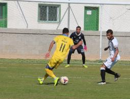 جانب من مباراة التفاح والهلال