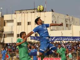 جانب من مباراة سابقة بين الطرفين