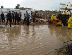 غرق "كرفانات" إيواء المتضررين بخانيونس جراء االأمطار