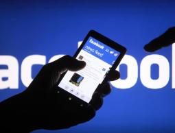 فيسبوك تطور عملة رقمية لمدفوعات واتساب