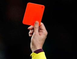 بطاقة حمراء