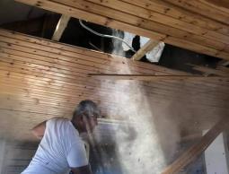 صورة من الهدم