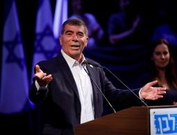 اشكنازي سيصل مصر اليوم لبحث التهدئة مع غزة