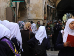 طالبات في مدينة القدس
