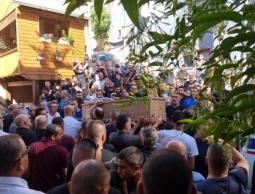 خلال تشييع الغريق رائد محاميد