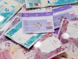 سعر صرف الريال القطري مقابل الدولار اليوم الأحد 30/10/2022