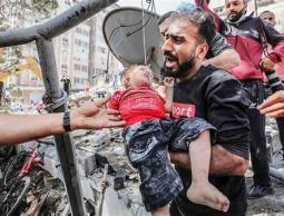 42 شهيدًا في غارات إسرائيلية على قطاع غزة منذ فجر اليوم