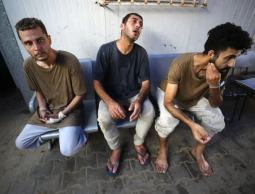 تدهور صحة الأسرى المفرج عنهم يعكس انتهاكات إسرائيلية منهجية في السجون