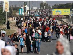 نفـي شائعات حول تجهيز مخيّمات لاستقبال سكان غزة في الشمال السوري