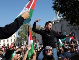 حماس تدعو لأيام غضب عالمي تضامنًا مع غزة