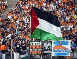 من فيلا بارك إلى دبلن .. مأساة غزة توقظ الرياضة الأوروبية