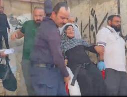 بيت أم زهري... خرجت العجوز وبقيت المفاتيح تبكي على الباب