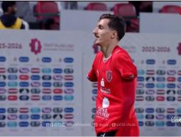 بلا أيدٍ ولكن بقلبٍ واحد؛ كيف رسم الجزائري عادل بولبينة ابتسامة غزة في ملاعب الدوحة؟