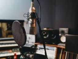 منتدى الإعلاميين الفلسطينيين يهنّئ إذاعتي صوت القدس وزمن باستئناف البث من غزة