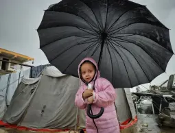 الطقس في فلسطين: أجواء باردة ومنخفض جوي ممطر يبدأ الثلاثاء