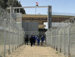 المكتب الإعلامي: 925 مسافراً وعائداً عبر معبر رفح منذ 2 فبراير