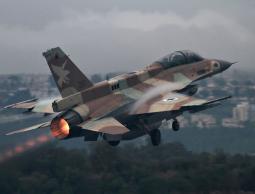 طائرات حربية "إسرائيلية" تزود طائرات أردنية بالوقود جوا