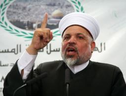  الشيخ تيسير التميمي أمين سر الهيئة الإسلامية العليا في القدس