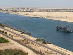قناة السويس في مصر